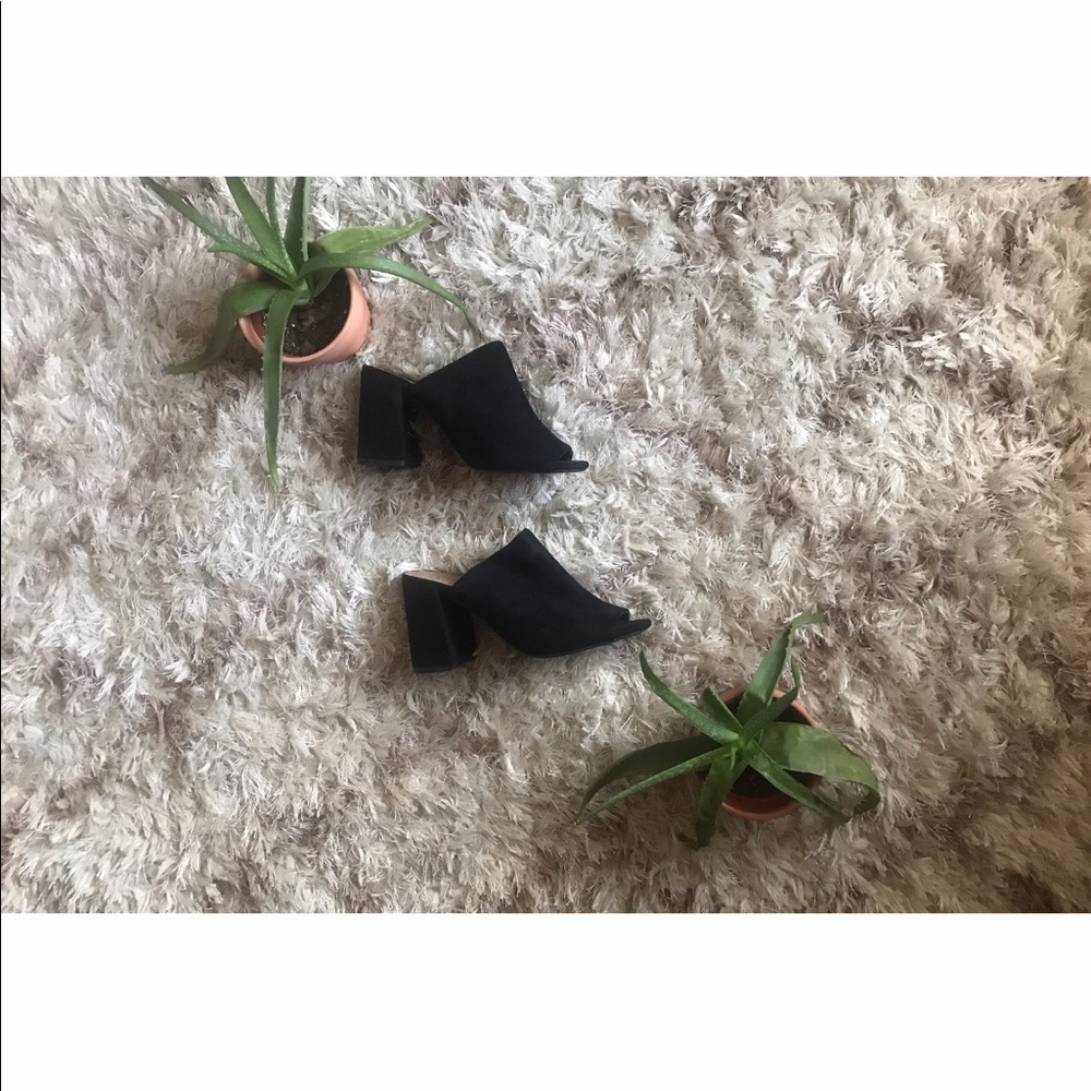 Black Mules